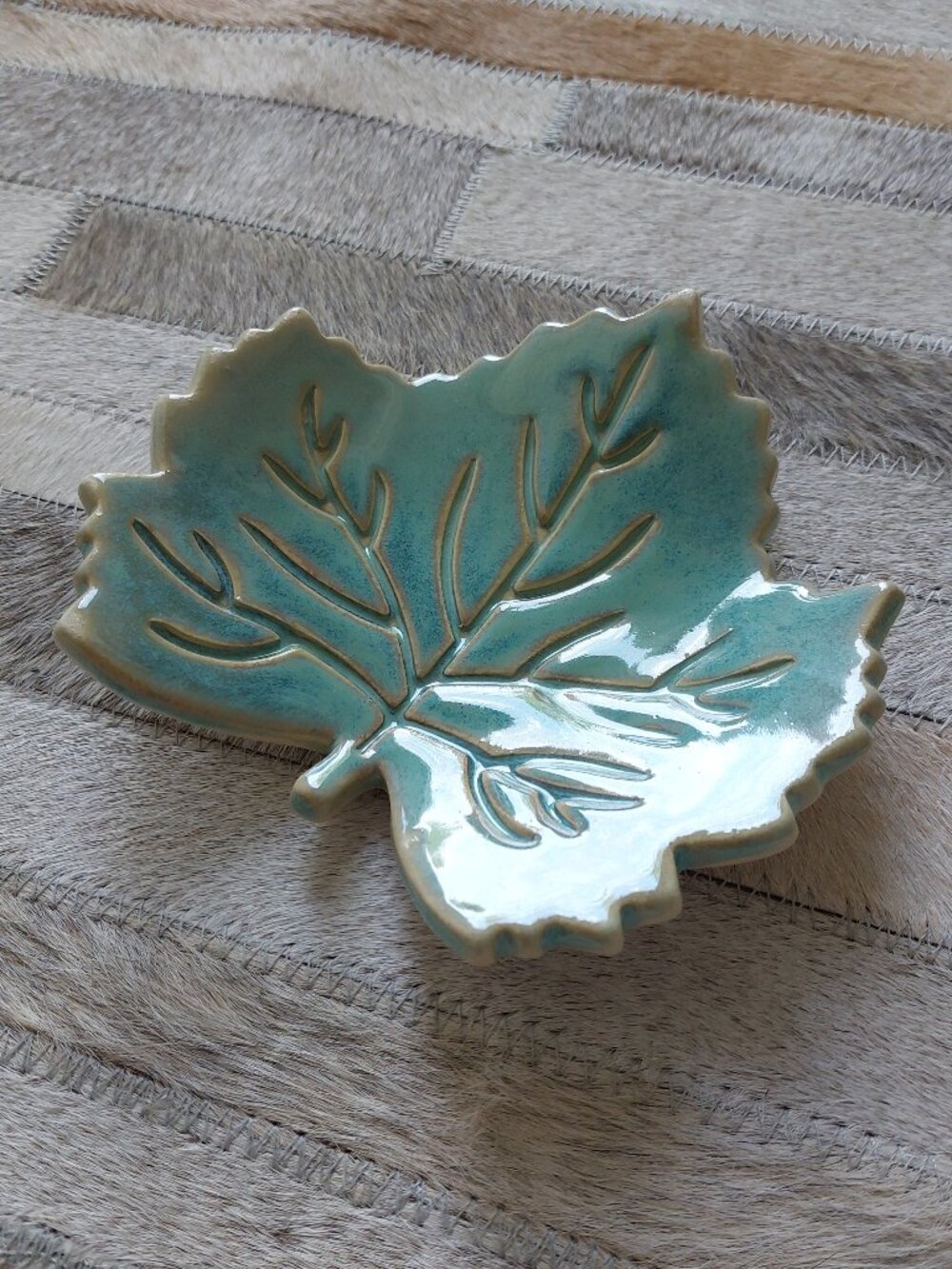 Orly Livne Handmade Pale Turquoise Ceramic Vine Leaf - Holy Land New in Box